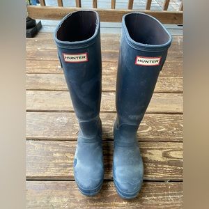 Hunter Rain Boots, Navy Blue. GUC.